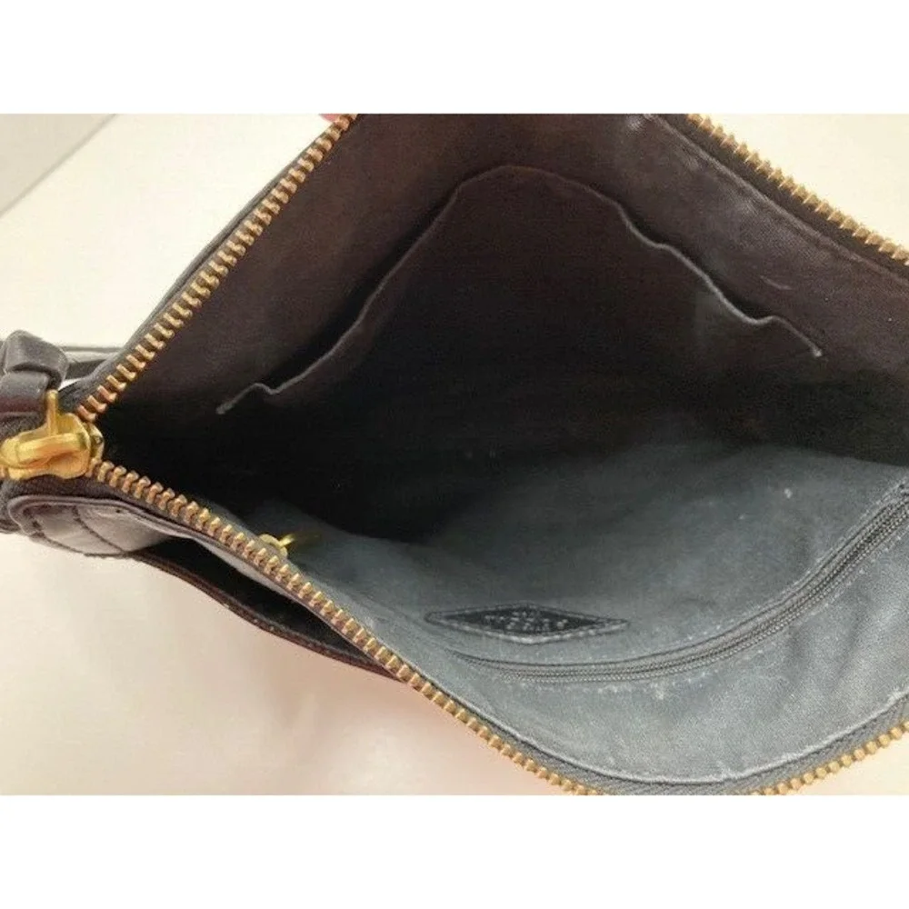Fossil Emma EW Crossbody Bag Genuine Leather Black w/Gold Keychain pre-owned‎